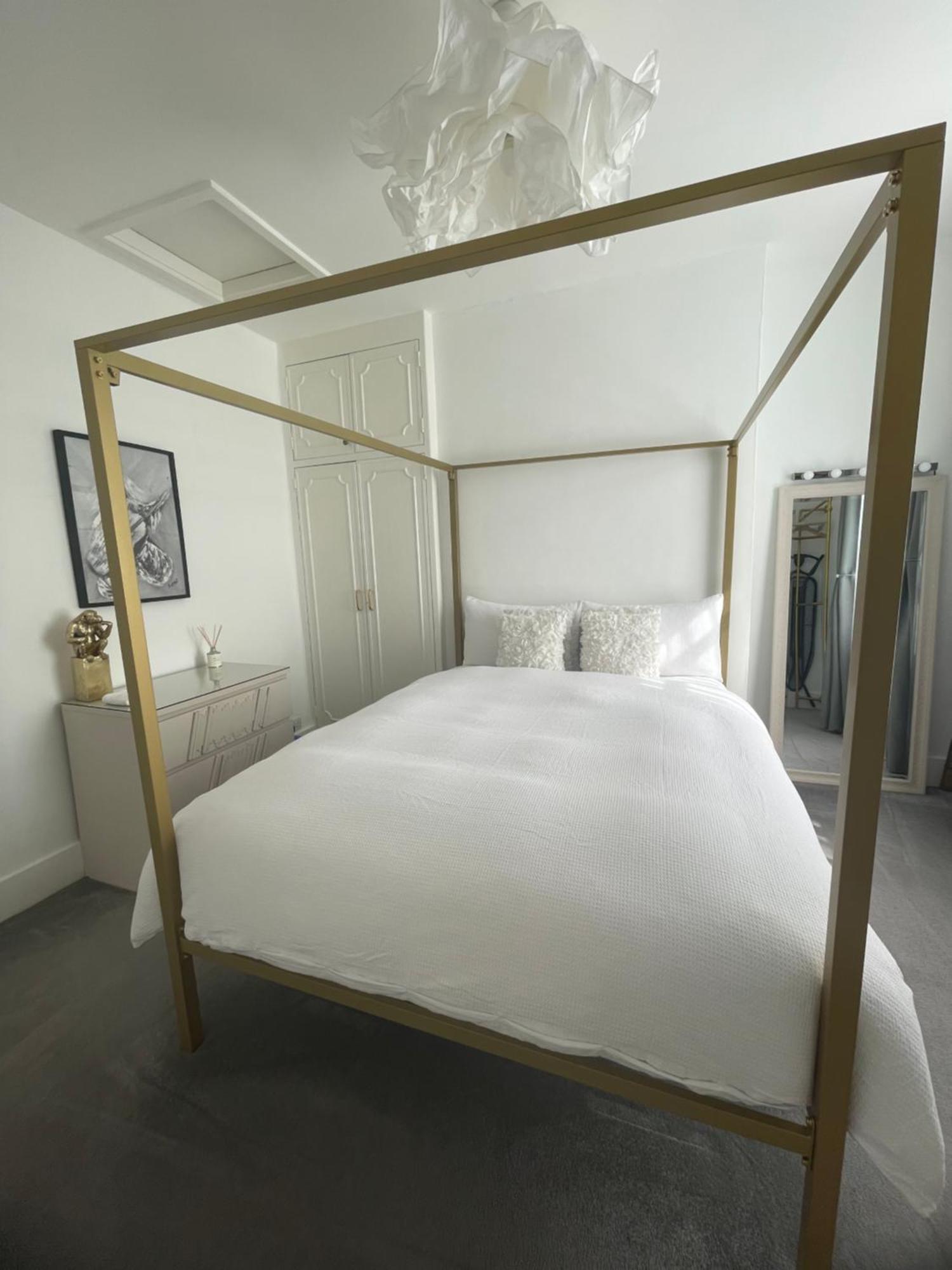 Queen Bedroom In Maida Vale Londen Buitenkant foto